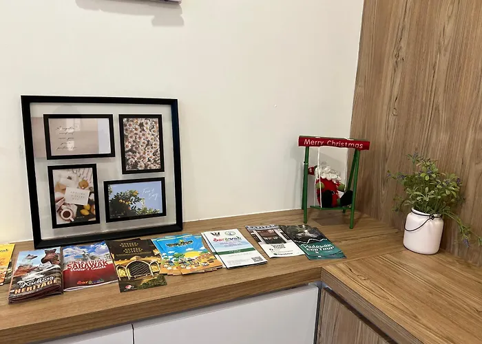 Lv Homestay @ Gala Residence
